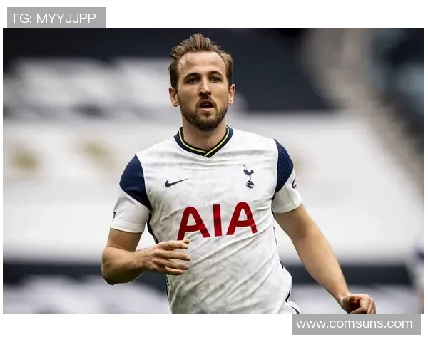 世界十大足球坠落球星盘点：曾经璀璨如星如今黯然失色的传奇人物